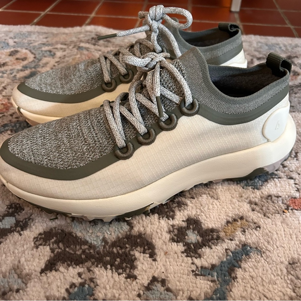 Allbirds Green and Tan Knit Sneakers